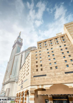 Отель Makarem Ajyad Makkah Hotel  Мекка